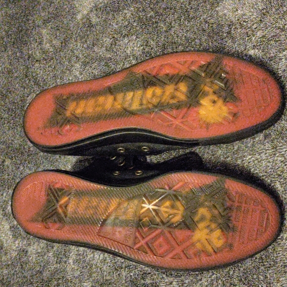 Prelove Unisex Converse Chuck Taylor All Star Leather Shoe's. - Picture 6 of 6